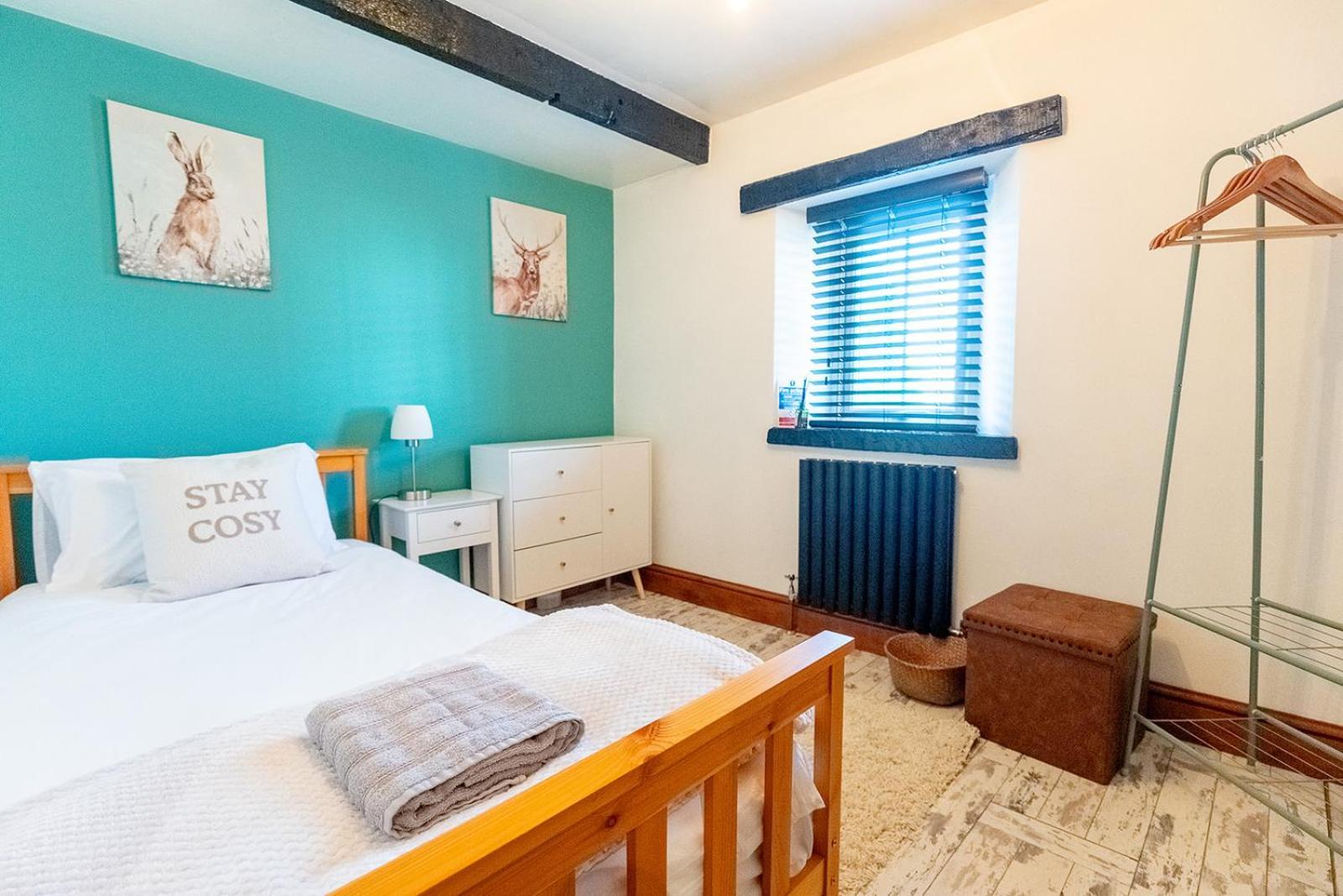 Wilsons - Cosy Based In The District