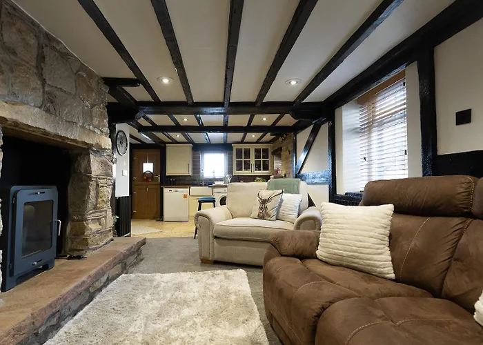 Wilsons Cottage - Cosy Cottage Based In The Lake District