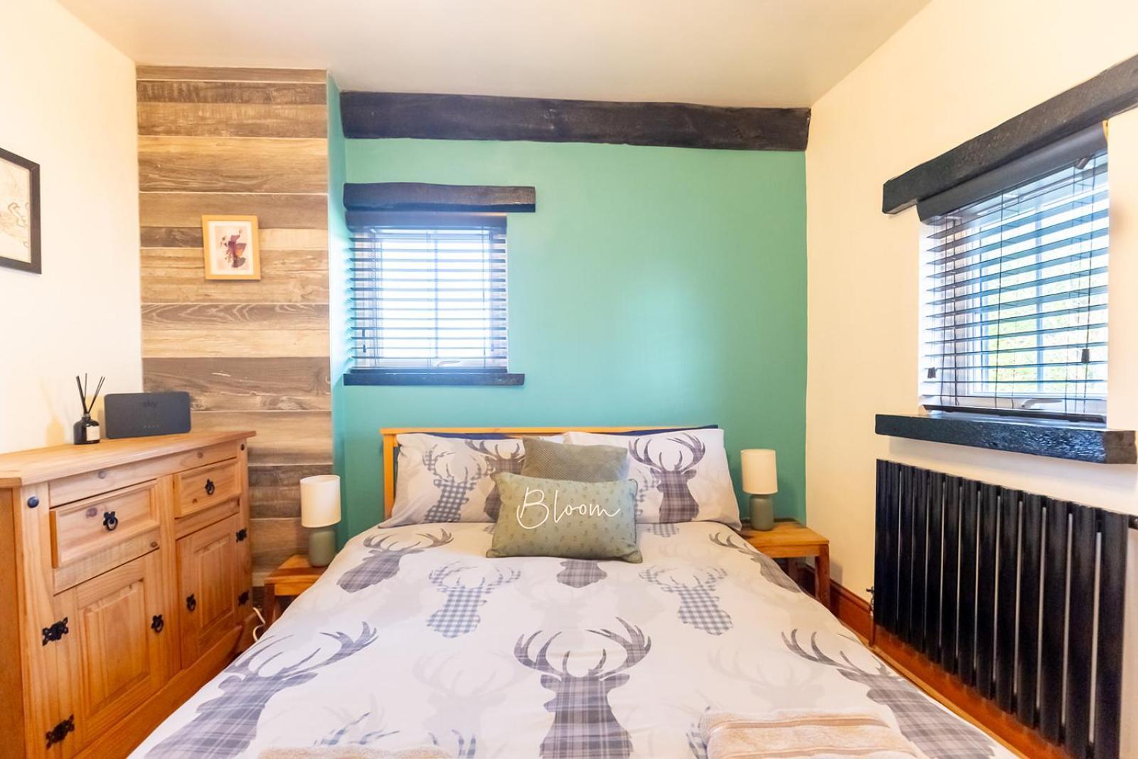 Wilsons - Cosy Based In The District * Camerton (Cumbria)
