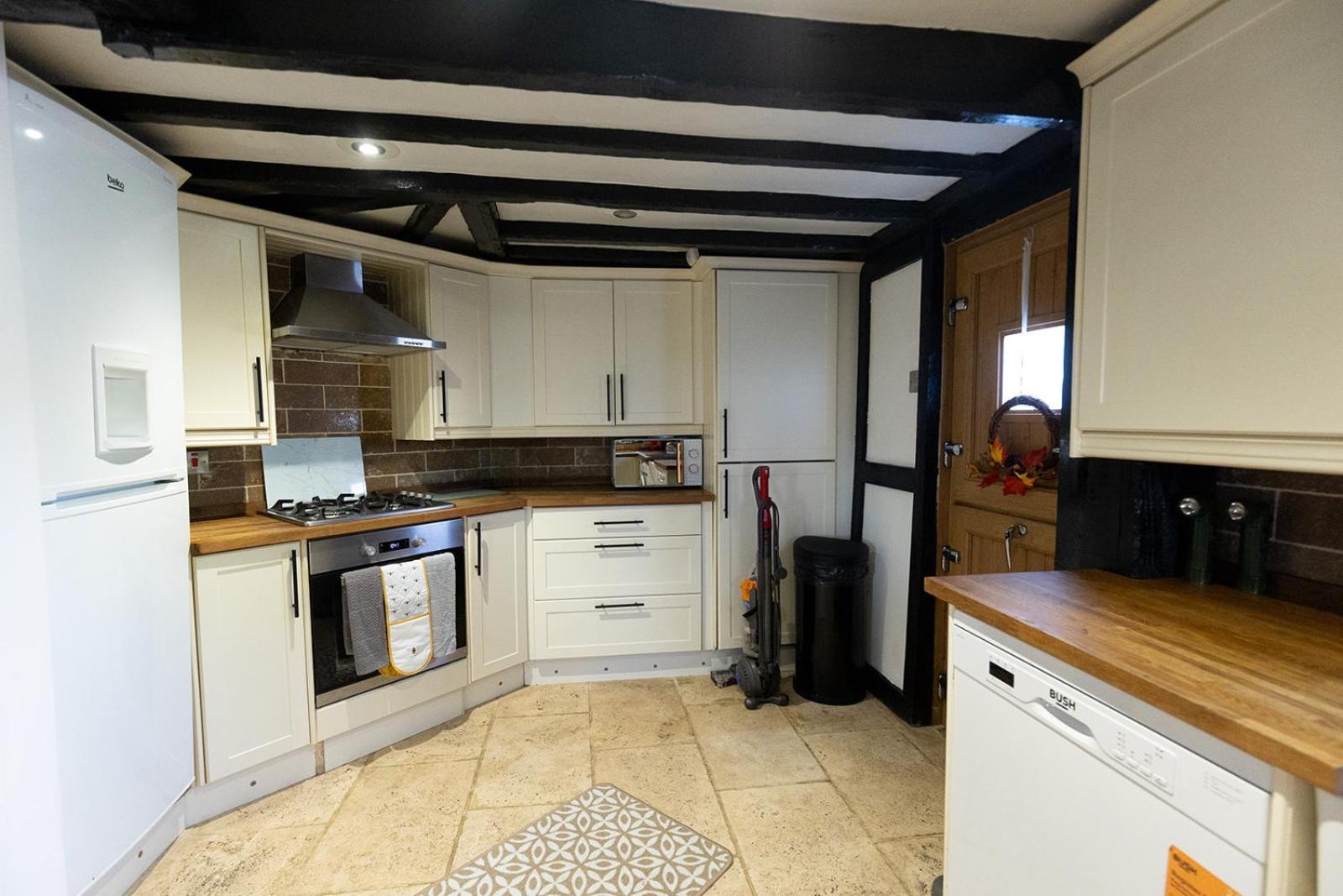 Wilsons - Cosy Based In The District Holiday home